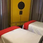 Tak Boutique Old Town