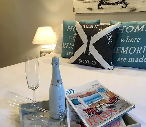 Tak Boutique Old Town Con Parking Bajo Disponibilidad Pensjonat