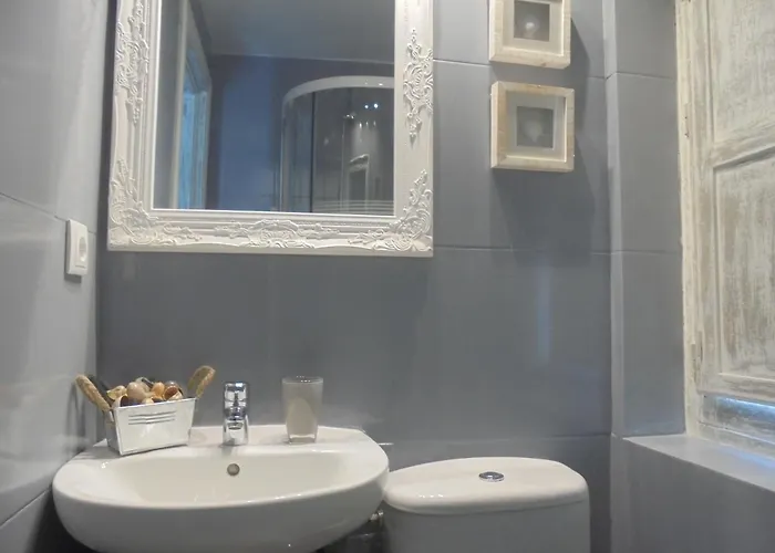 Tak Boutique Old Town Con Parking Bajo Disponibilidad *