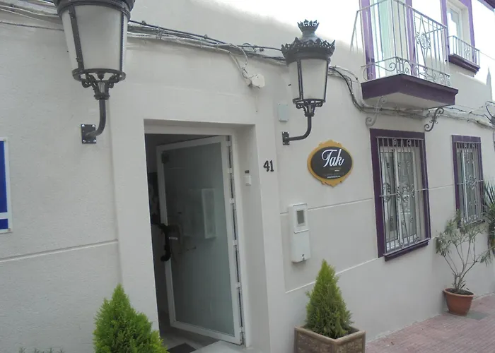 Pensjonat Tak Boutique Old Town Con Parking Bajo Disponibilidad Marbella